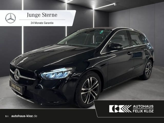 Mercedes-Benz B 200 Progressive Sedan