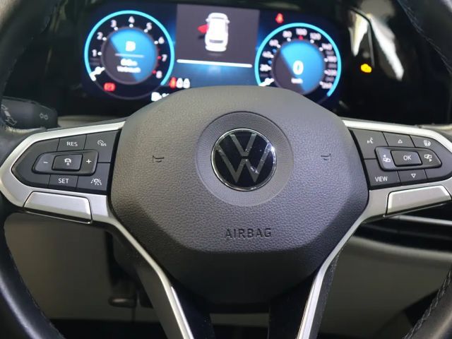 Volkswagen Golf 1.5 TSI Style Variant