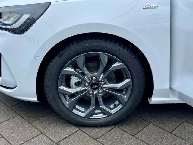 Ford Focus ST Line Wagon