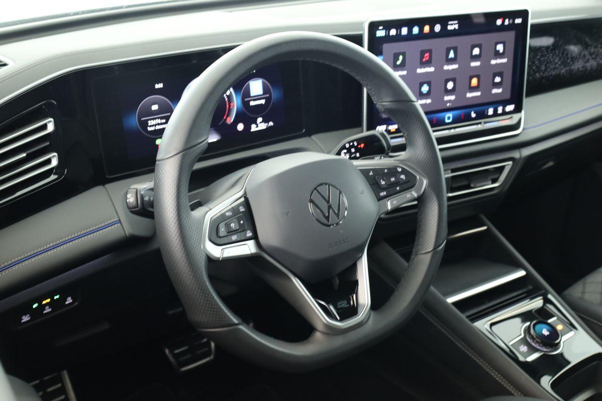 Volkswagen Tiguan 2.0 TSI DSG IQ.Drive R-Line