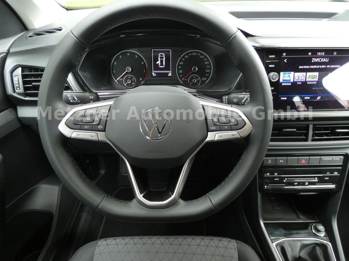 Volkswagen T-Cross Life