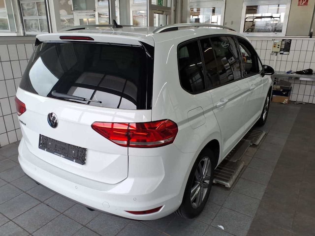 Volkswagen Touran 1.5 TSI Comfortline