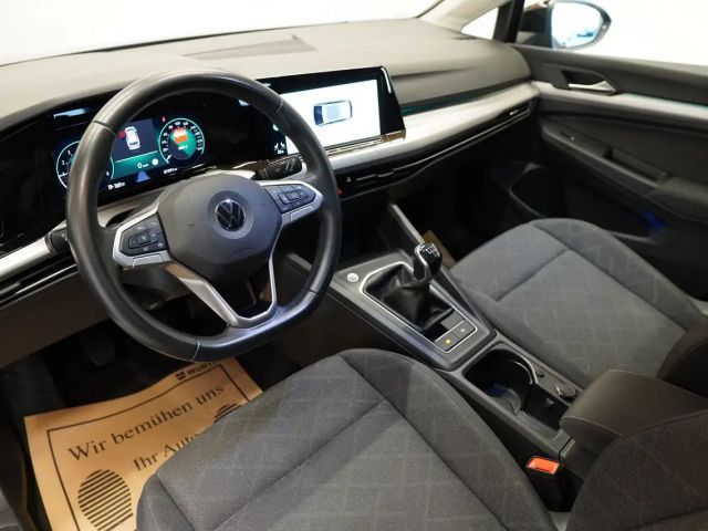 Volkswagen Golf 1.0 TSI Variant