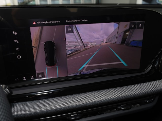 Audi A6 Avant Quattro S-Tronic