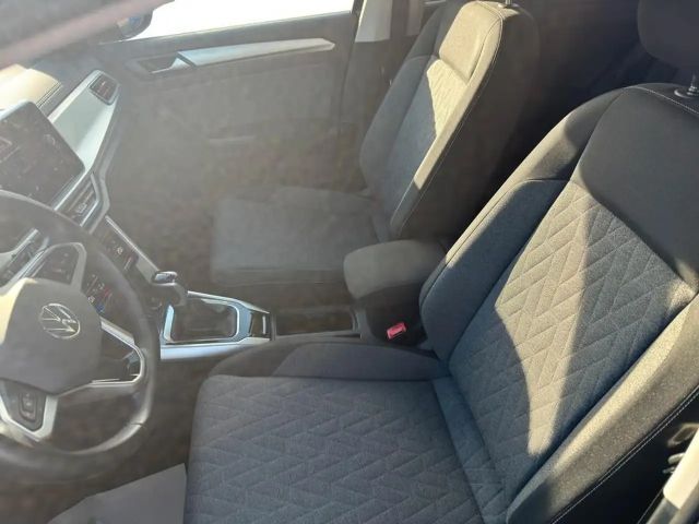 Volkswagen T-Roc Move