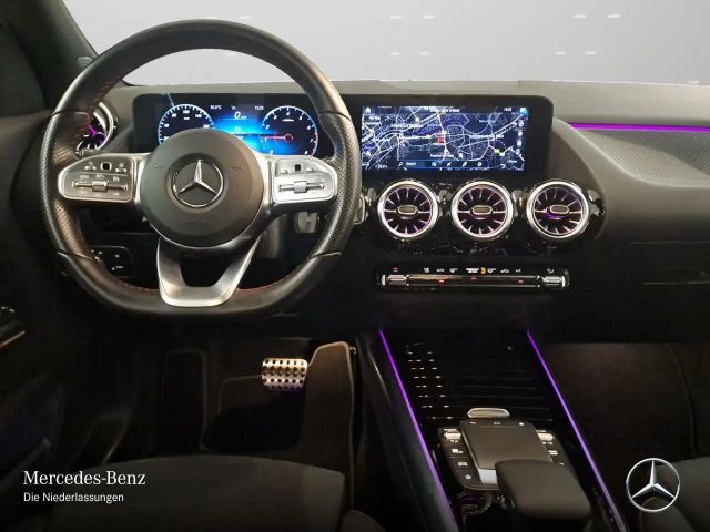 Mercedes-Benz GLA 200 AMG Line