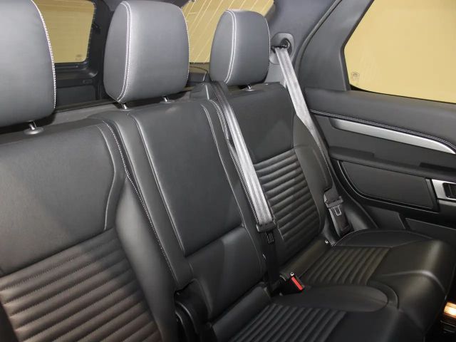 Land Rover Discovery AWD Dynamic SE