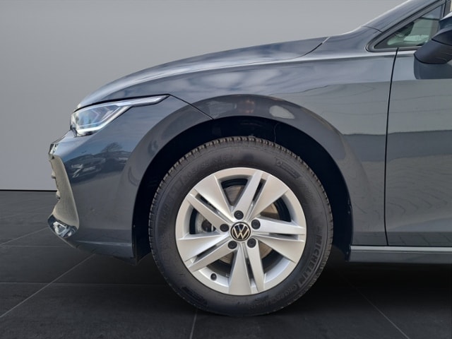 Volkswagen Golf 1.5 TSI Variant