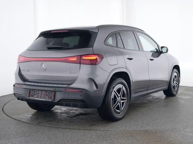Mercedes-Benz EQA 300 4MATIC AMG Line