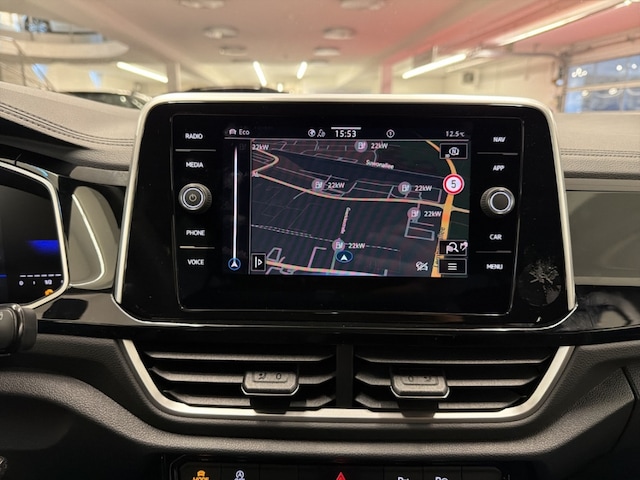 Volkswagen T-Roc 1.5 TSI DSG R-Line