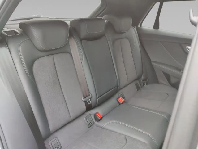 Audi Q2 35 TFSI S-Line