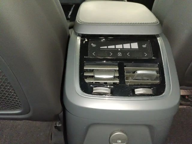 Volvo XC90 AWD Bright Plus T8