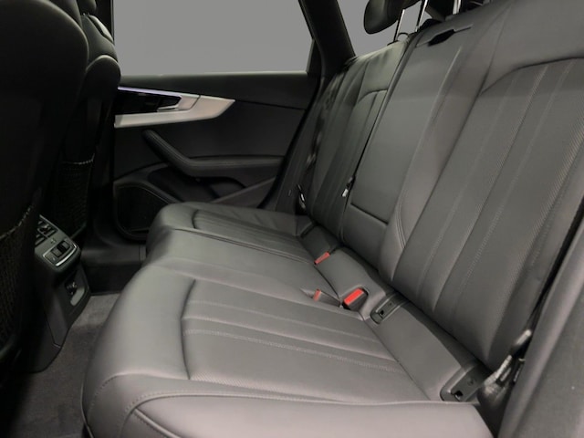 Audi RS4 Avant Quattro