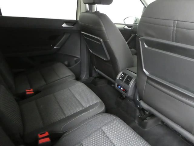 Volkswagen Touran DSG