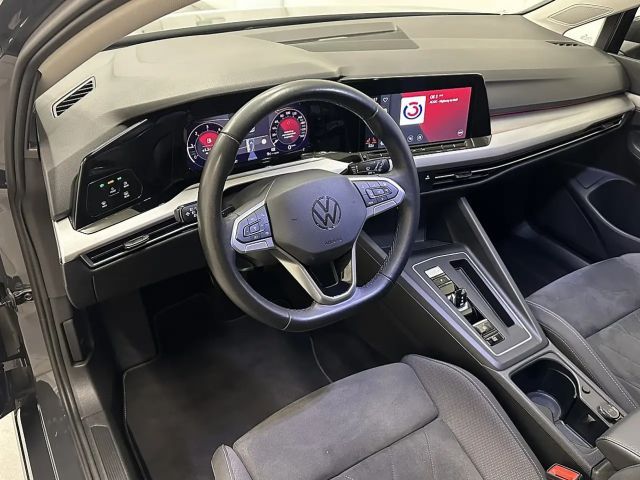 Volkswagen Golf DSG Life Variant