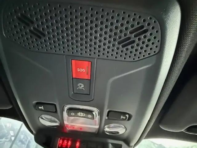 Peugeot 2008 Allure Pack