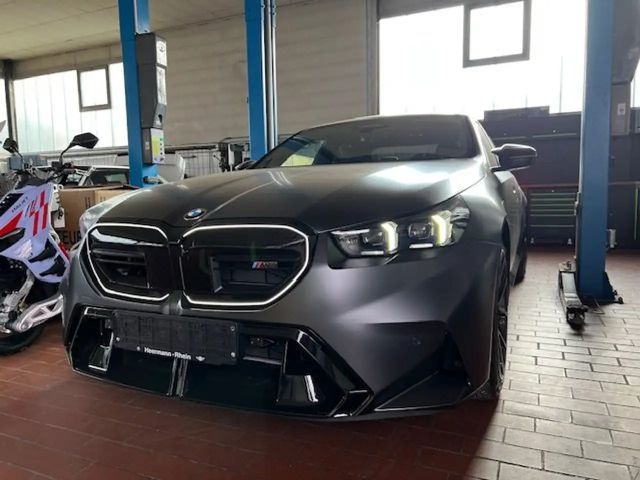 BMW M5 Sedan xDrive