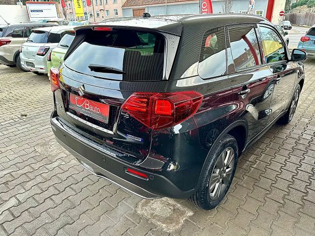 Suzuki Vitara AllGrip Hybrid Shine