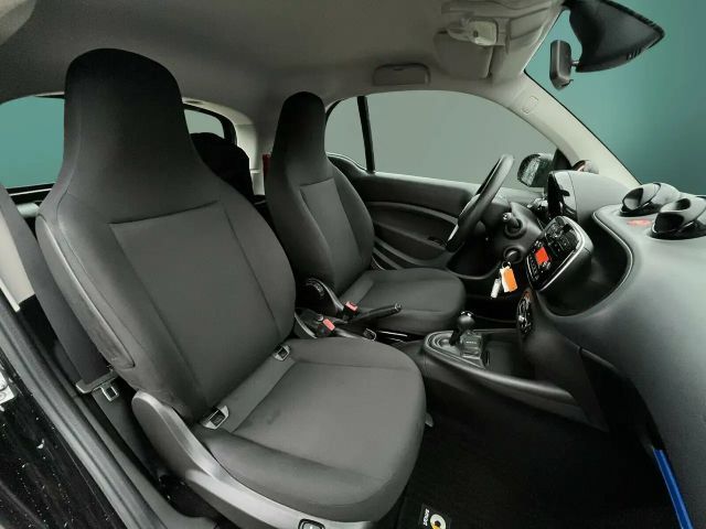 Smart EQ fortwo fortwo EQ 22 KW+TEMPOMAT+SITZHEIZ+BREMSASSISTENT
