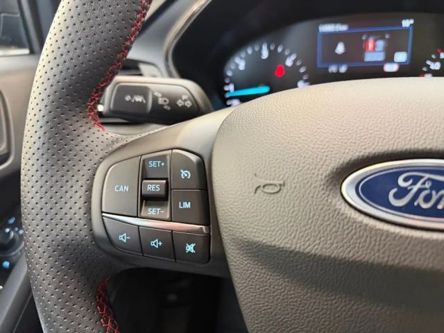 Ford Focus ST Line Wagon