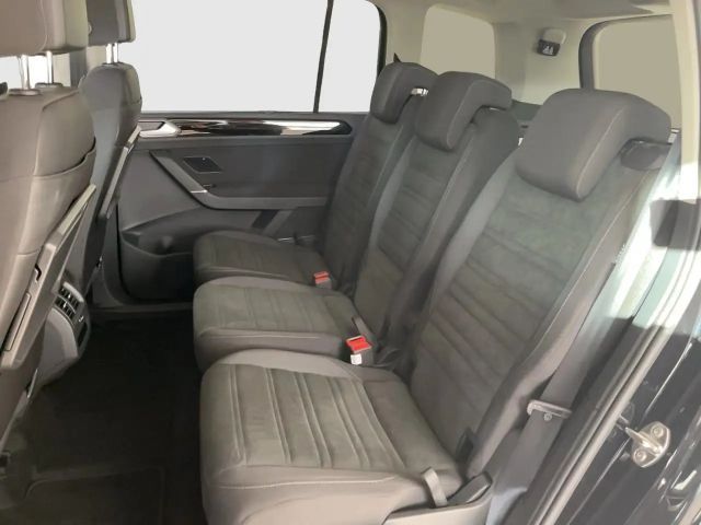 Volkswagen Touran 1.5 TSI DSG Highline