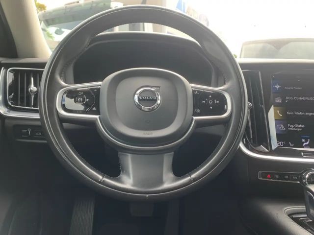 Volvo V60 Hybrid R-Design Recharge
