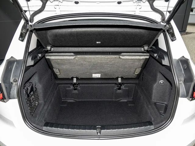 BMW 218 218d Active Tourer Luxury Line