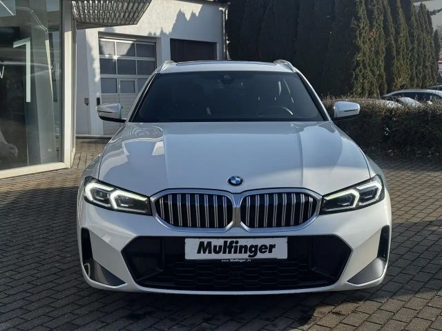 BMW 330 330d M-Sport Touring