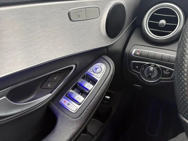 Mercedes-Benz C 180 AMG Line Sedan