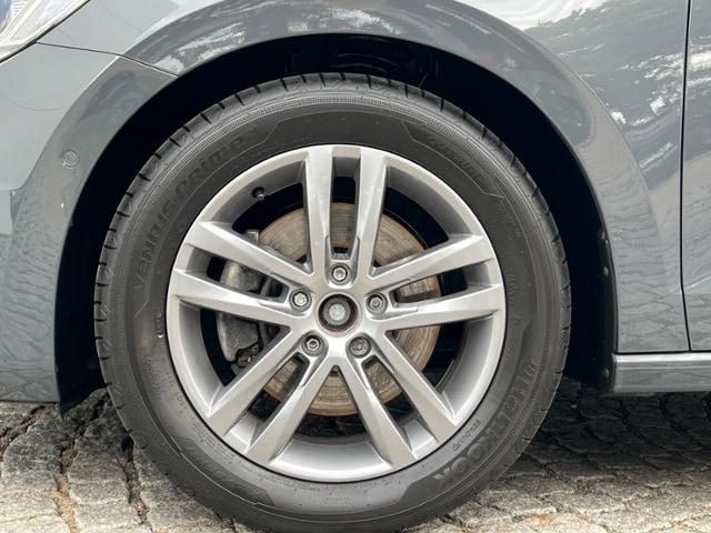 Volkswagen Touran 2.0 TDI DSG IQ.Drive