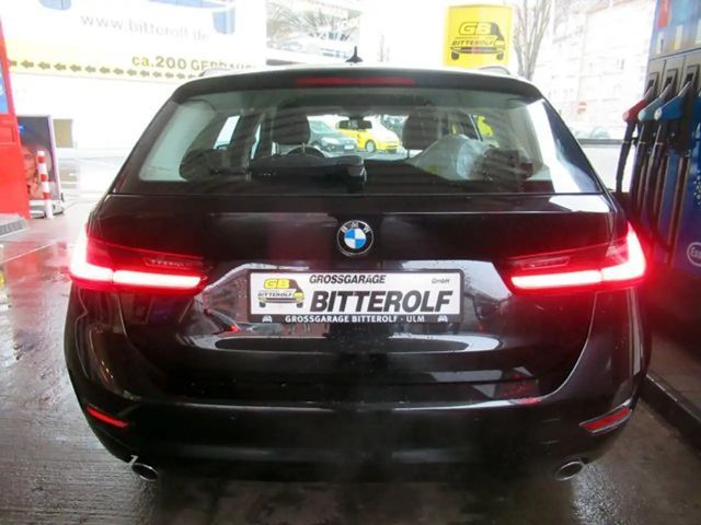 BMW 318 318d Touring