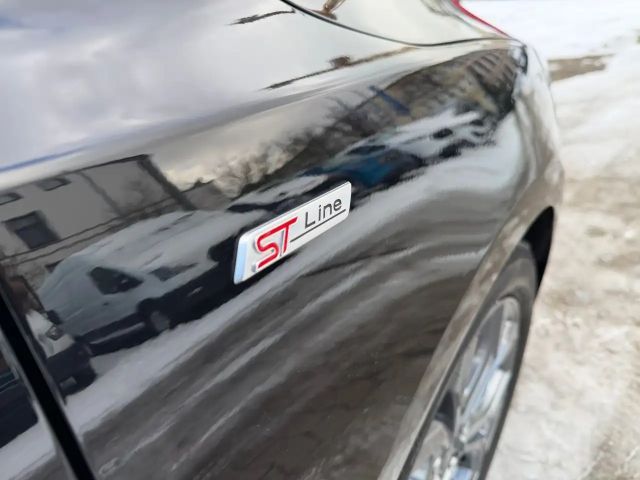 Ford Focus ST Line