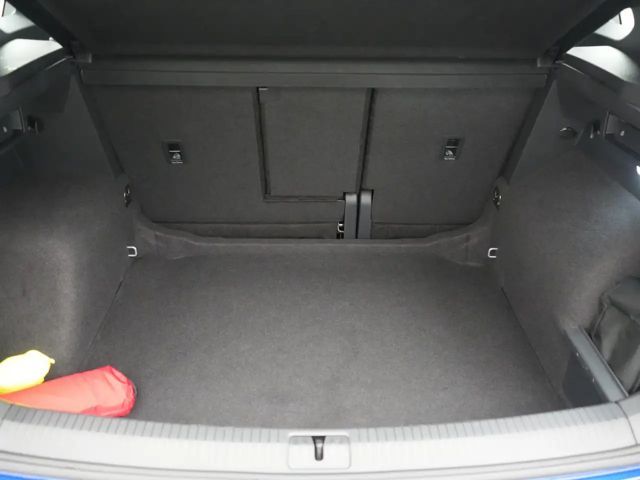 Volkswagen Tiguan R MATRIX LEDER ACC DCC KAM NAVI VIRT K