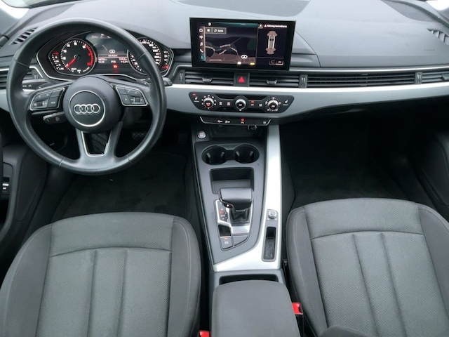 Audi A4 35 TFSI Avant S-Tronic