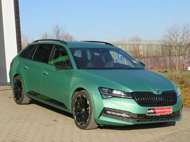 Skoda Superb 2.0 TSI Combi Sportline