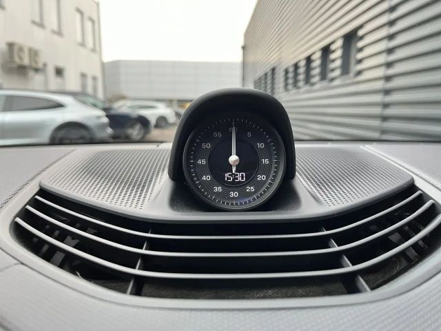 Porsche Taycan 4S Cross Turismo