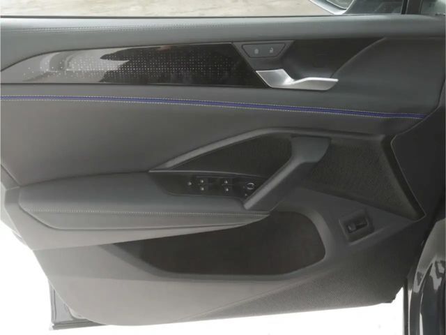 Volkswagen Tiguan 2.0 TSI DSG R-Line Style