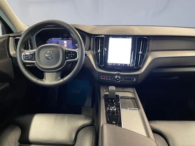 Volvo XC60 Dark Plus