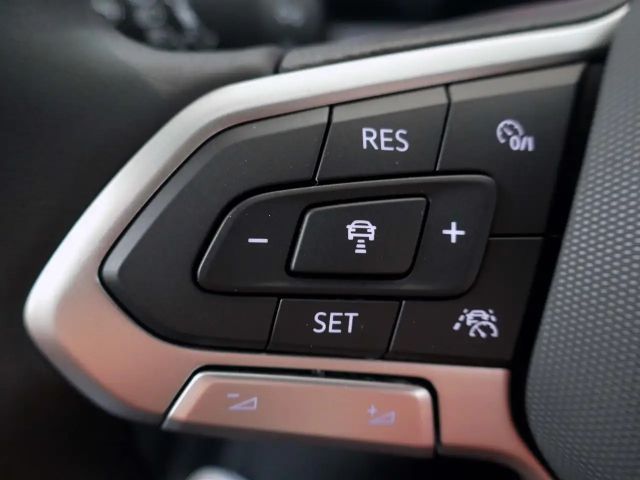 Volkswagen T-Cross 1.0 TSI R-Line