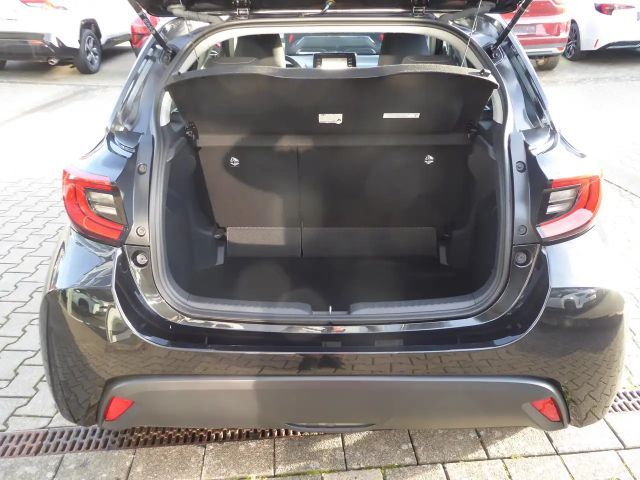 Toyota Yaris Comfort Hatchback Team D