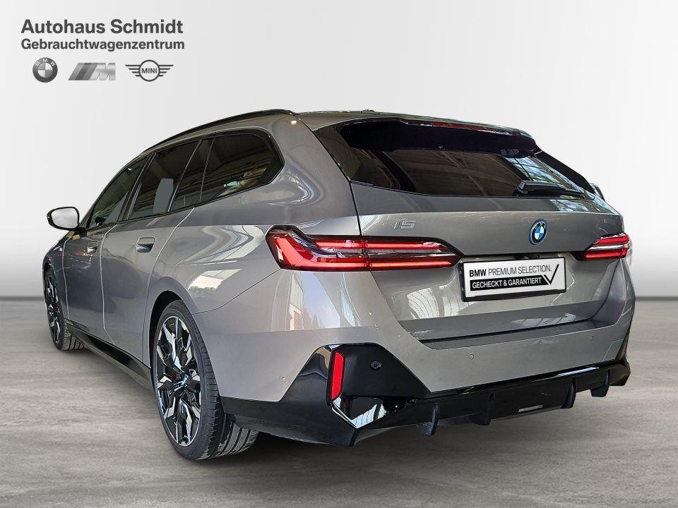 BMW i5 M60 xDrive