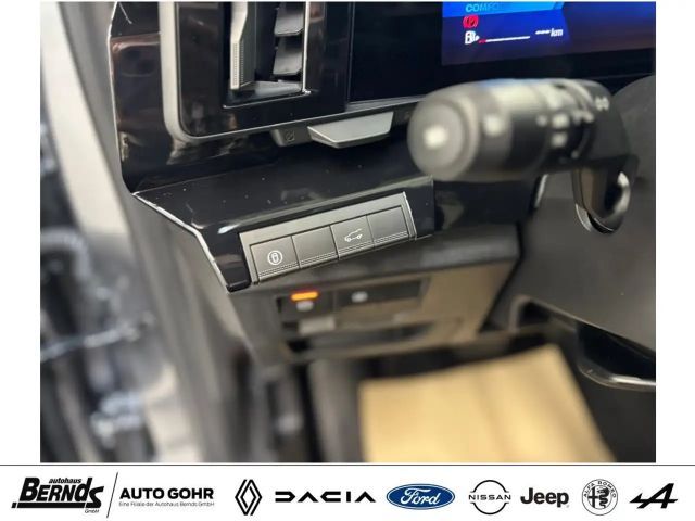 Renault Espace E-Tech Hybrid Techno