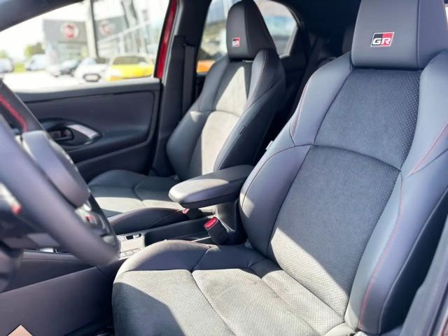 Toyota Yaris GR Hybride VVT-i