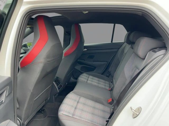 Volkswagen Golf 2.0 TSI DSG GTI