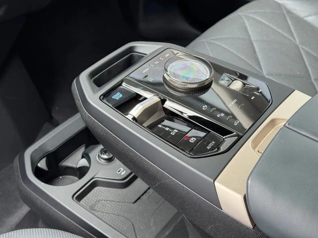 BMW iX xDrive50