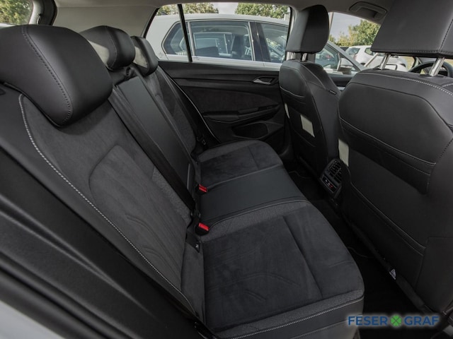 Volkswagen Golf 1.5 eTSI DSG Golf VIII Style