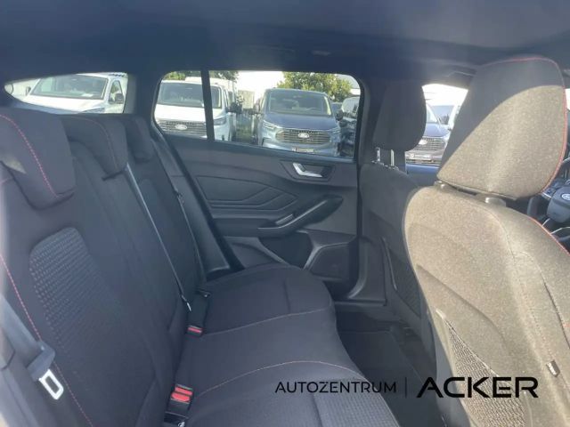 Ford Focus ST Line Wagon