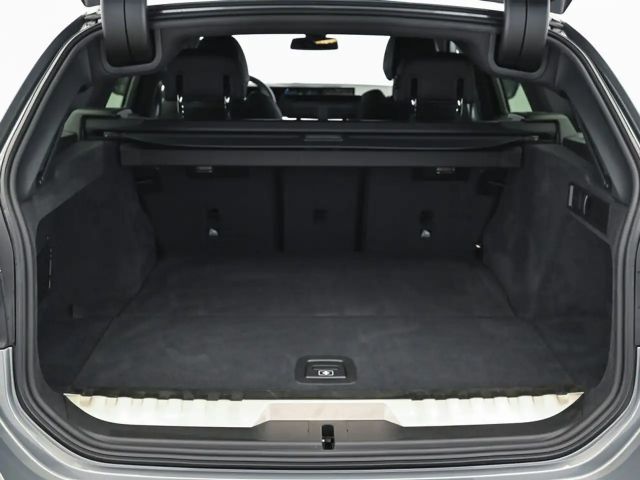 BMW 320 320e M-Sport xDrive