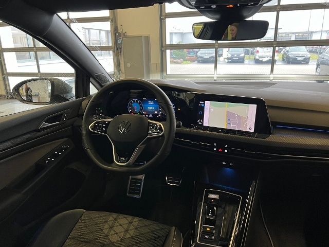 Volkswagen Golf 1.5 eTSI DSG Golf VIII Variant