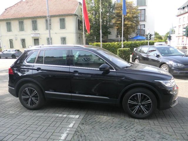 Volkswagen Tiguan DSG Move